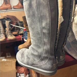 UGG Over-the-Knee Gray Suede Zip Back Boots